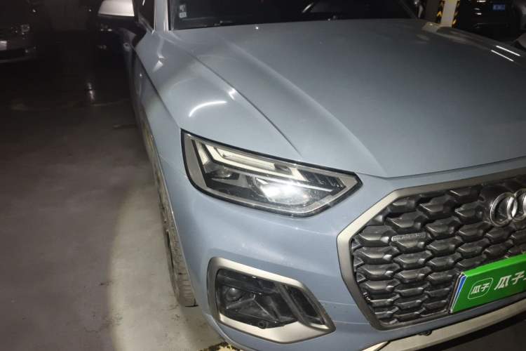 Used Audi Q5L Sportback 2022 Restyled 40 TFSI RS Kit Performance Version Right Front Headlight