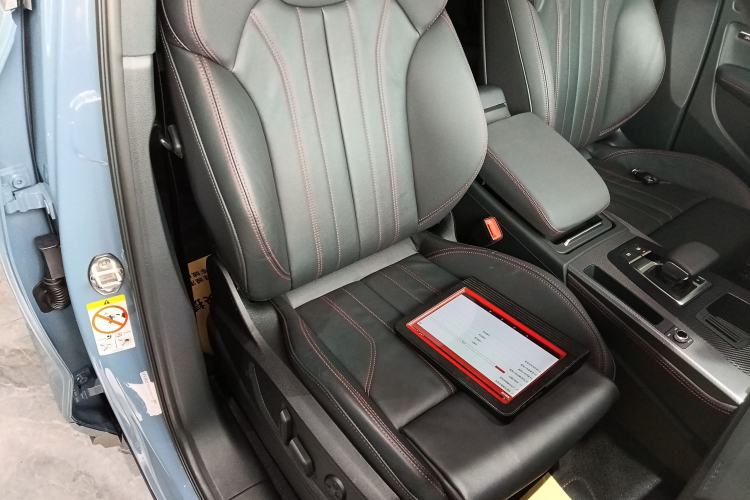 Used Audi Q5L Sportback 2022 40 TFSI RS Package Performance Model Right Front Seat