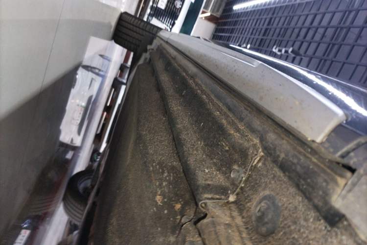 Used Audi Q5L Sportback 2022 40 TFSI Luxury Model Right Side Sill
