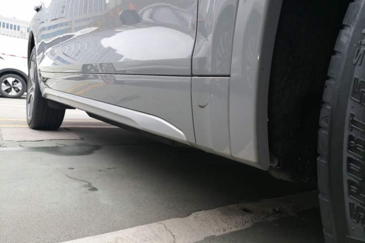 Used Audi Q5L Sportback 2022 45 TFSI Luxury Model Right Side Sill