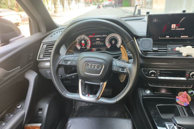 Used Audi Q5L Sportback 2022 40 TFSI Luxury Model Steering Wheel