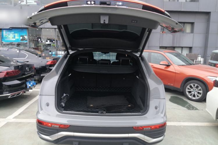 Used Audi Q5L Sportback 2022 45 TFSI Luxury Model Trunk
