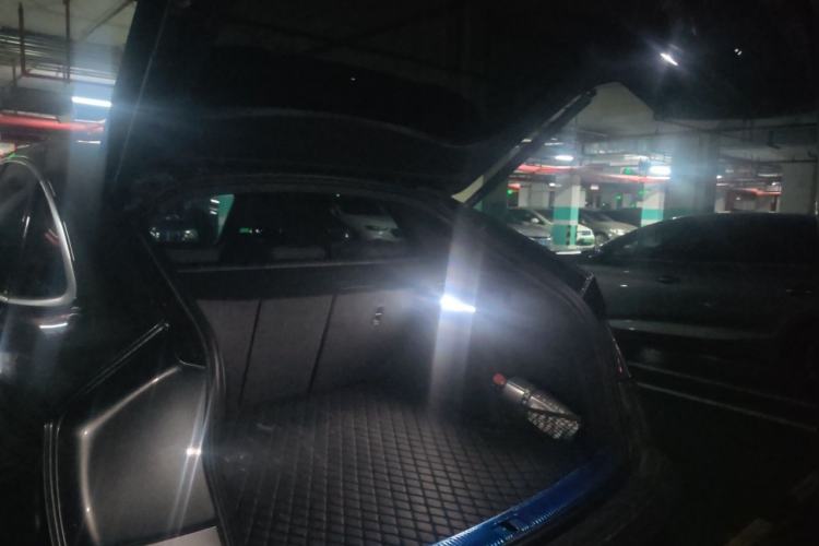 Used Audi Q5L Sportback 2022 40 TFSI Luxury Model Trunk