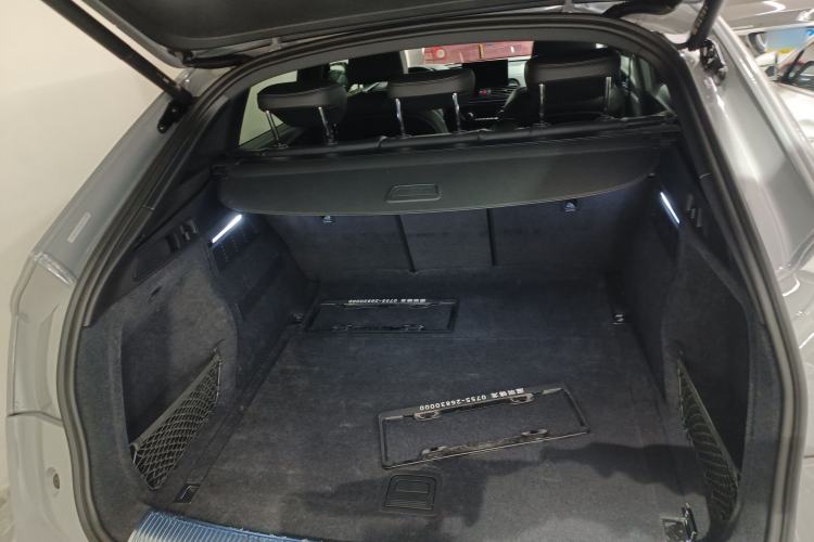 Used Audi Q5L Sportback 2022 40 TFSI Fashion Model Trunk