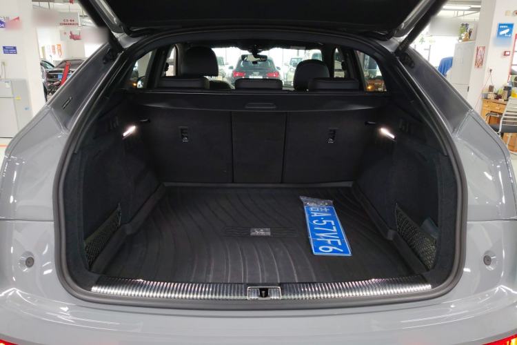 Used Audi Q5L Sportback 2022 Updated 45 TFSI Luxury Edition Trunk