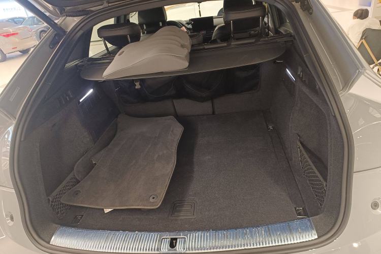 Used Audi Q5L Sportback 2022 40 TFSI Fashion Model Trunk