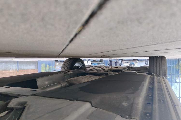 Used Audi Q5L Sportback 2022 40 TFSI Luxury Model Chassis Rear Left