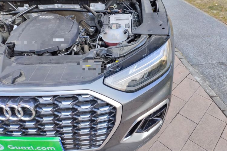 Used Audi Q5L Sportback 2022 40 TFSI Luxury Model Engine Bay Left