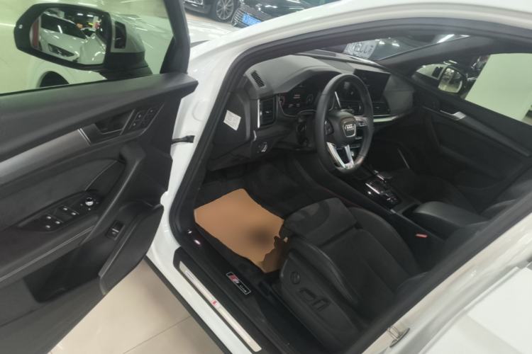 Used Audi Q5L Sportback 2022 40 TFSI Luxury Model Driver Seat