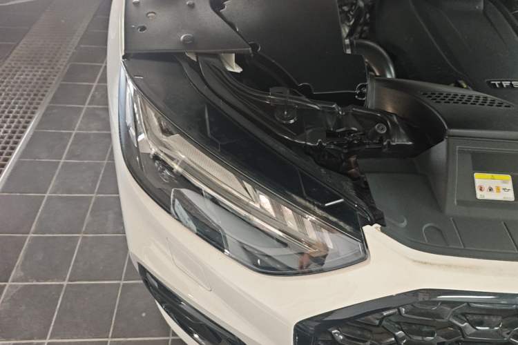 Used Audi Q5L Sportback 2022 45 TFSI Prestige Edition Engine Bay Right