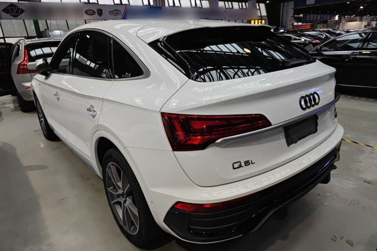 Used Audi Q5L Sportback 2022 45 TFSI Luxury Model Exterior 2