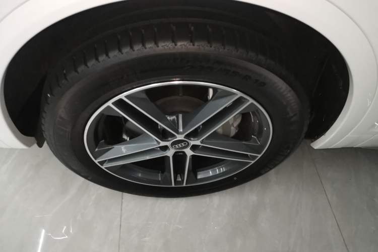 Used Audi Q5L Sportback 2022 40 TFSI Fashion Model Exterior 3