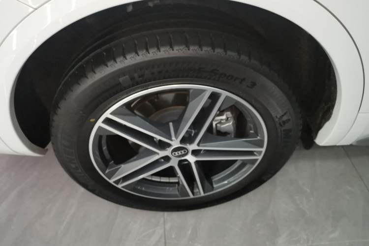Used Audi Q5L Sportback 2022 40 TFSI Fashion Model Exterior 4