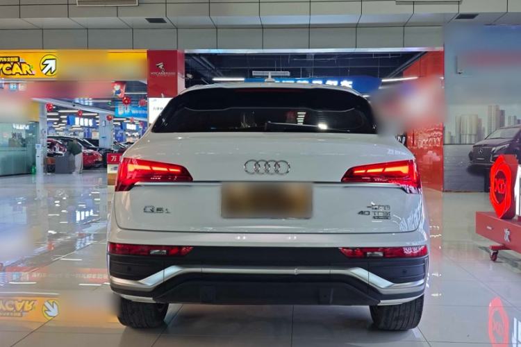 Used Audi Q5L Sportback 2022 40 TFSI Luxury Model Exterior 5