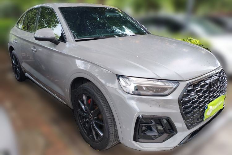 Used Audi Q5L Sportback 2022 45 TFSI Luxury Model Front Right 45 Deg