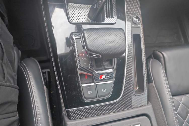Used Audi Q5L Sportback 2022 45 TFSI Prestige Edition Gear Lever