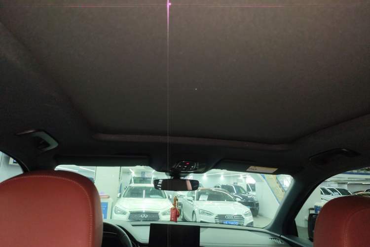 Used Audi Q5L Sportback 2022 40 TFSI Fashion Model Headliner