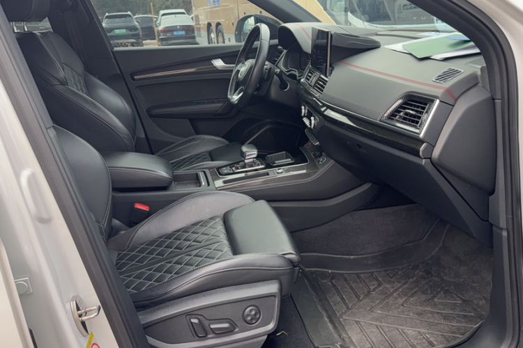Used Audi Q5L Sportback 2022 45 TFSI Prestige Edition Interior 4