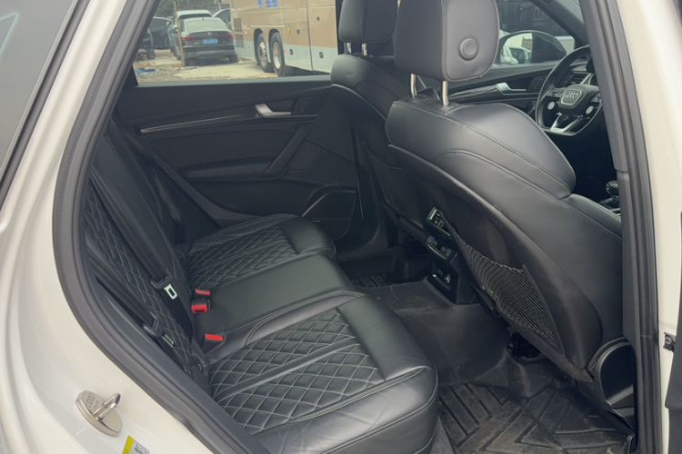 Used Audi Q5L Sportback 2022 45 TFSI Prestige Edition Interior 7