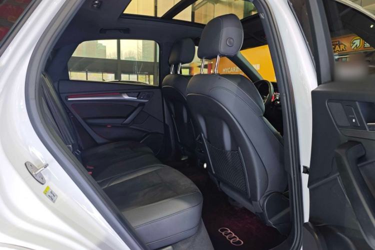 Used Audi Q5L Sportback 2022 40 TFSI Luxury Model Interior 8