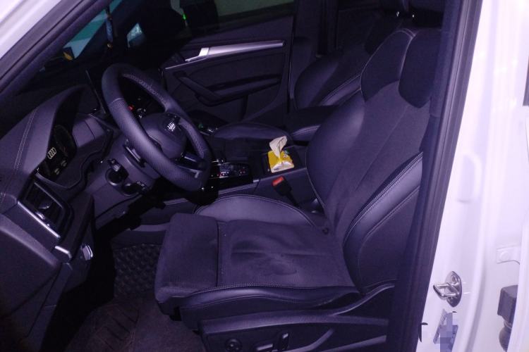 Used Audi Q5L Sportback 2022 40 TFSI Luxury Model Left Front Seat