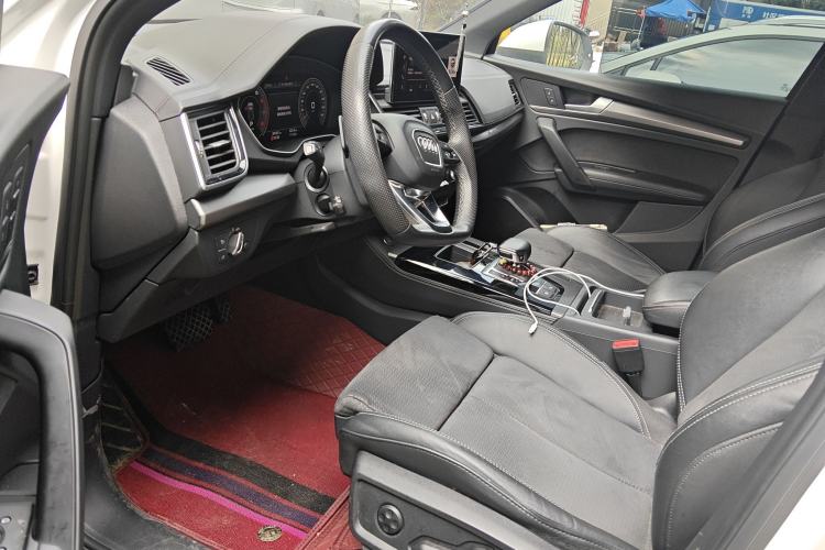 Used Audi Q5L Sportback 2022 40 TFSI Luxury Model Left Front Seat