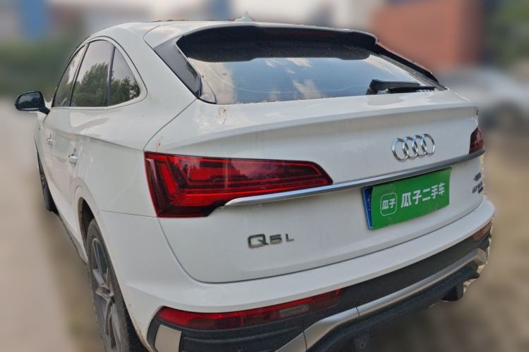 Used Audi Q5L Sportback 2022 40 TFSI Luxury Model Rear Left 45 Deg