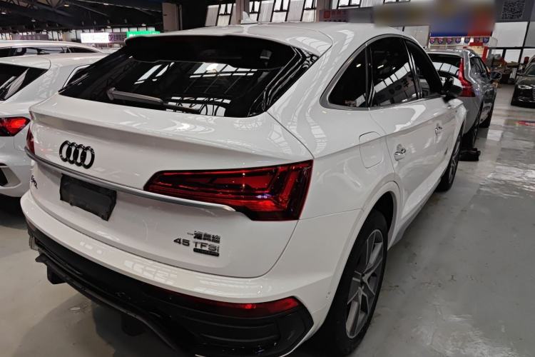 Used Audi Q5L Sportback 2022 45 TFSI Luxury Model Rear Right 45 Deg