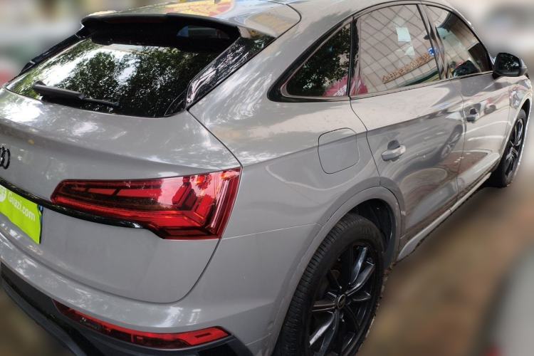 Used Audi Q5L Sportback 2022 45 TFSI Luxury Model Rear Right 45 Deg