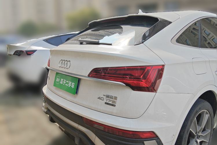 Used Audi Q5L Sportback 2022 40 TFSI Luxury Model Rear