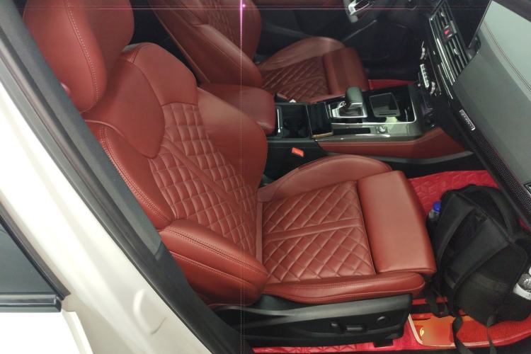 Used Audi Q5L Sportback 2022 40 TFSI Fashion Model Right Front Seat