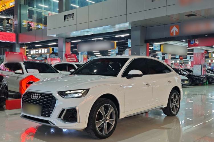 Used Audi Q5L Sportback 2022 40 TFSI Luxury Model Guazi used car, China used car export, Used car for sale, Used  cars, Cheapest cars for sale