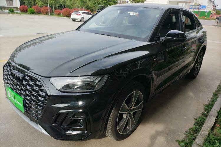 Used Audi Q5L Sportback 2023 40 TFSI Luxury Model Guazi used car, China used car export, Used car for sale, Used cars, Cheapest cars for sale