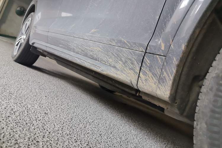 Used Audi Q5L Sportback 2023 40 TFSI Fashion Model Chassis Front Right