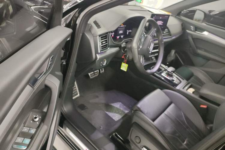 Used Audi Q5L Sportback 2023 40 TFSI Fashion Model Driver Seat