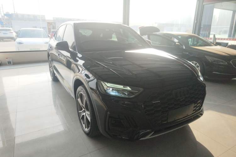 Used Audi Q5L Sportback 2023 40 TFSI Luxury Model Exterior 2
