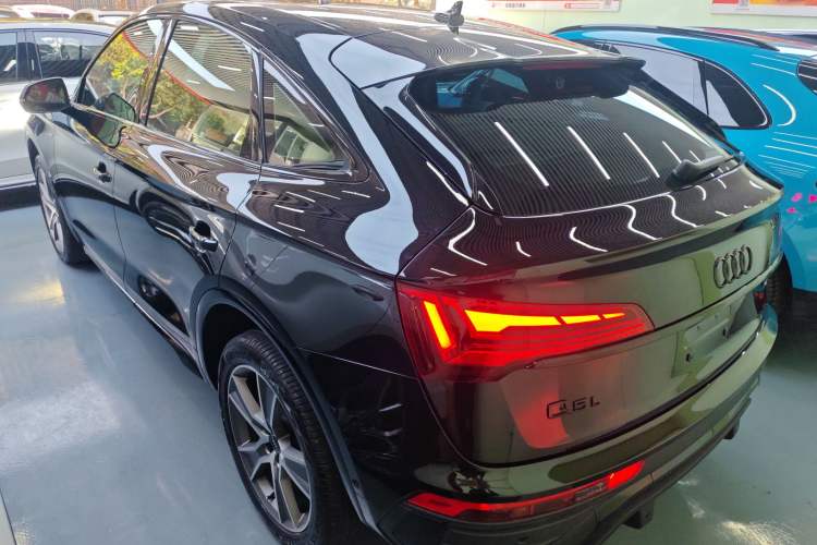 Used Audi Q5L Sportback 2023 40 TFSI Luxury Model Exterior 3