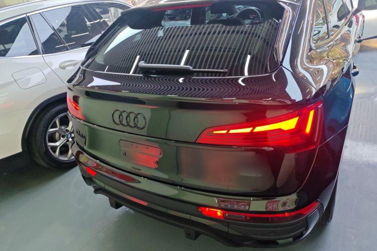 Used Audi Q5L Sportback 2023 40 TFSI Luxury Model Exterior 4