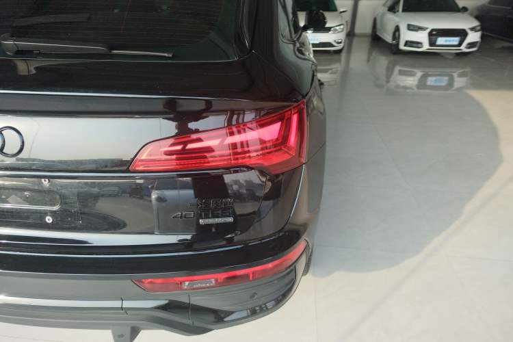 Used Audi Q5L Sportback 2023 40 TFSI Luxury Model Exterior 6