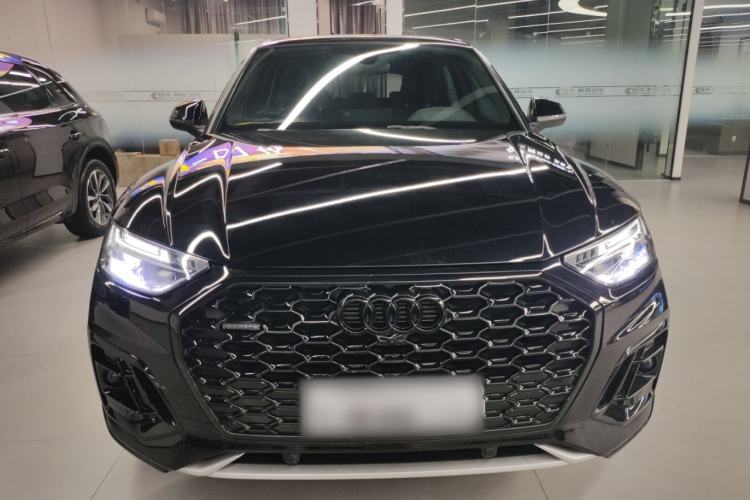 Used Audi Q5L Sportback 2023 40 TFSI Fashion Model Front