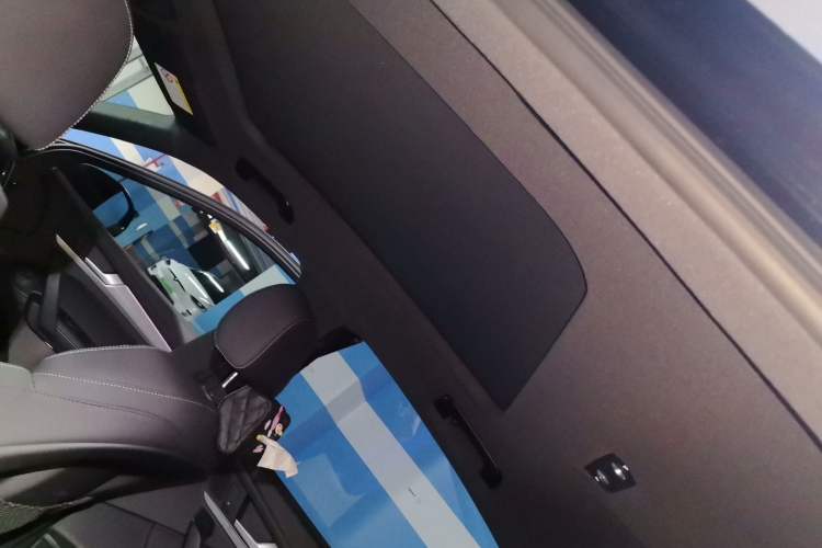 Used Audi Q5L Sportback 2023 40 TFSI Fashion Model Headliner