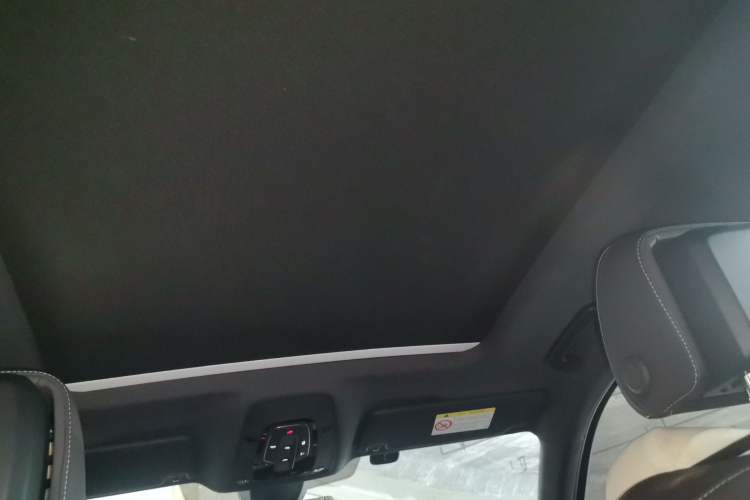 Used Audi Q5L Sportback 2023 40 TFSI Fashion Model Headliner