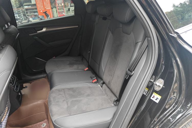 Used Audi Q5L Sportback 2023 40 TFSI Luxury Model Left Rear Seat