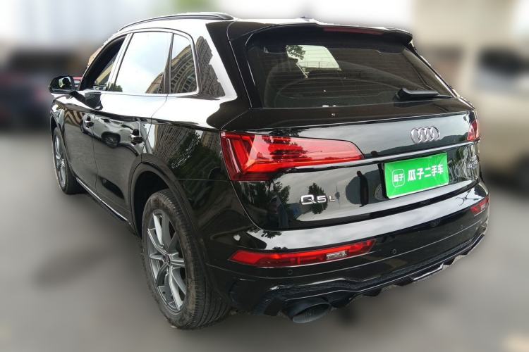 Used Audi Q5L Sportback 2023 40 TFSI Fashion Model Rear Left 45 Deg