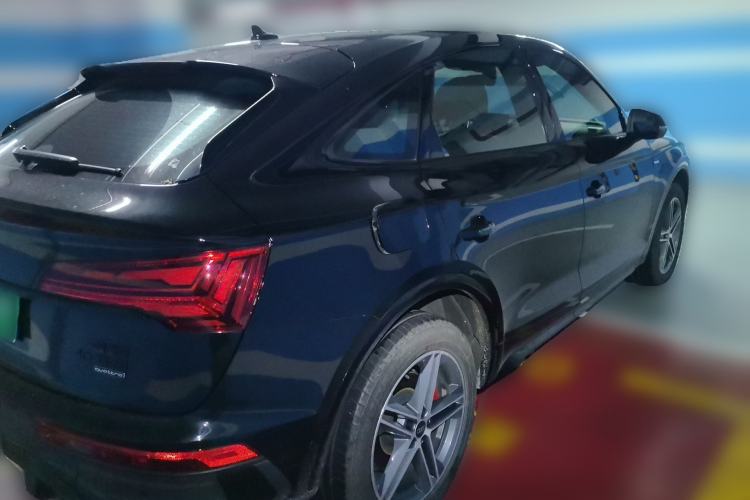 Used Audi Q5L Sportback 2023 40 TFSI Fashion Model Rear Right 45 Deg
