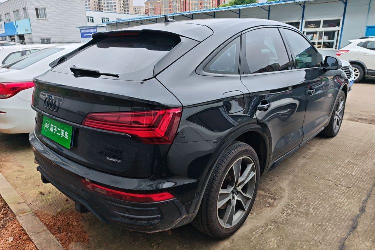 Used Audi Q5L Sportback 2023 40 TFSI Luxury Model Rear Right 45 Deg