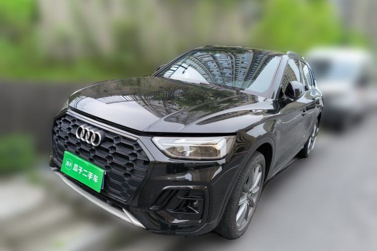 Used Audi Q5L Sportback 2023 40 TFSI Luxury Model Guazi used car, China used car export, Used car for sale, Used  cars, Cheapest cars for sale