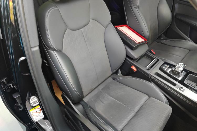 Used Audi Q5L Sportback 2023 40 TFSI Luxury Model Right Front Seat