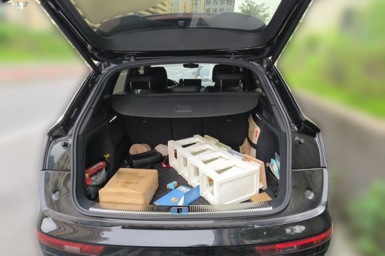 Used Audi Q5L Sportback 2023 40 TFSI Luxury Model Trunk