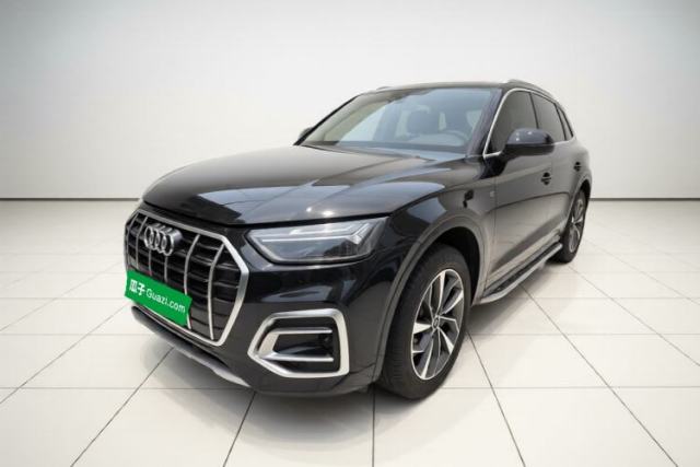 Ojetý Audi Q5L Sportback 2023 40 TFSI Luxury Model